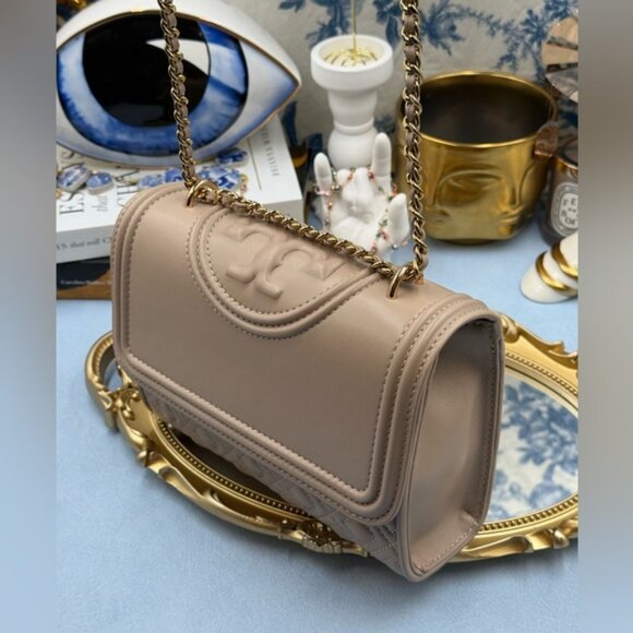 🆕 TORY BURCH 🧿 NWOT Fleming Small Convertible Shoulder Bag, Beige In Bedrock - Picture 5 of 14
